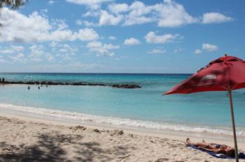 Southern Surf Beach Apartments Rockley Esterno foto