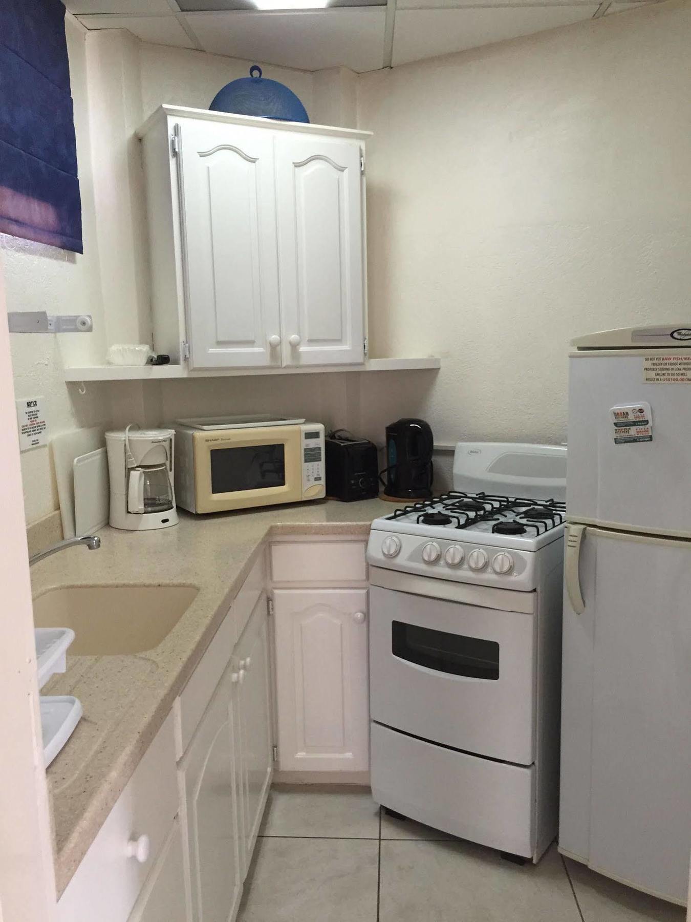 Southern Surf Beach Apartments Rockley Esterno foto